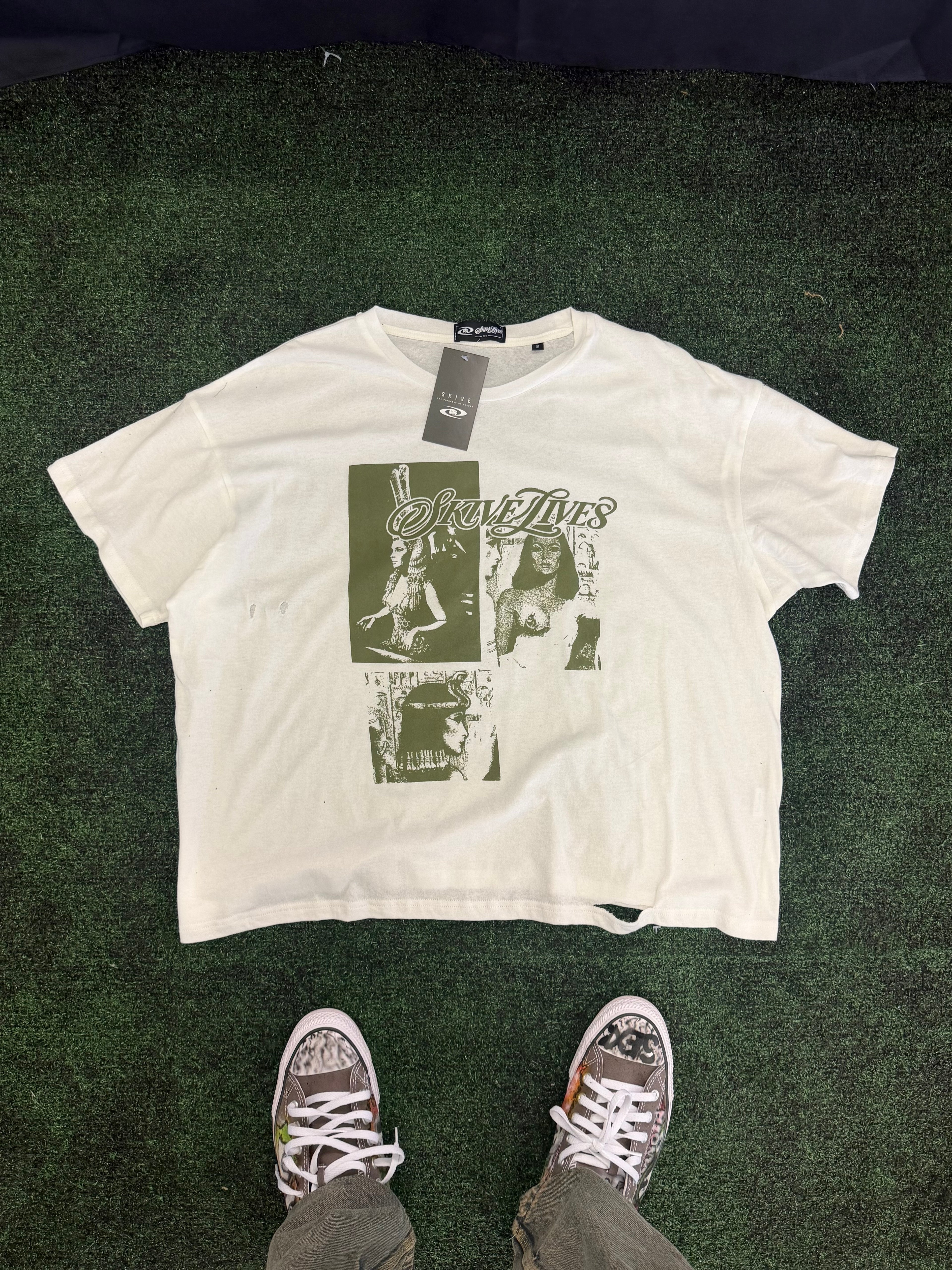 CLEOPATRASKI VINTAGE TEE (GREEN)